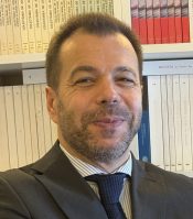 Dr. Hosé Vilas Boas e Pinho - Advogado